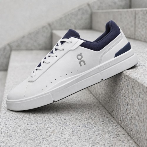 The roger advantage white - on,